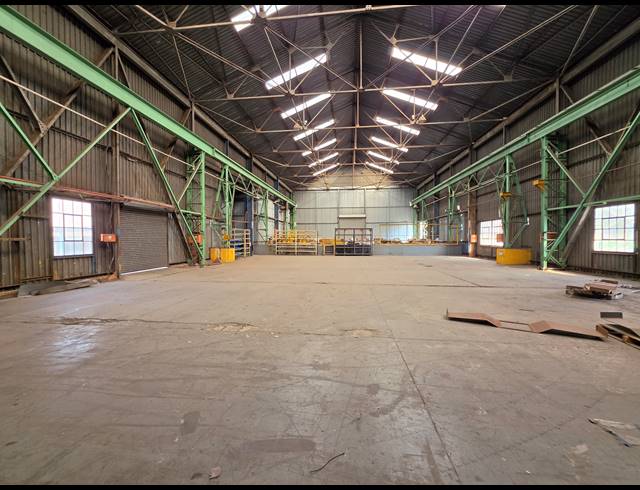 1,000M² FACTORY TO LET IN BOKSBURG EAST